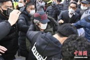 周易八卦多次未经允许外出，“素媛案”凶手赵斗淳再次被拘留